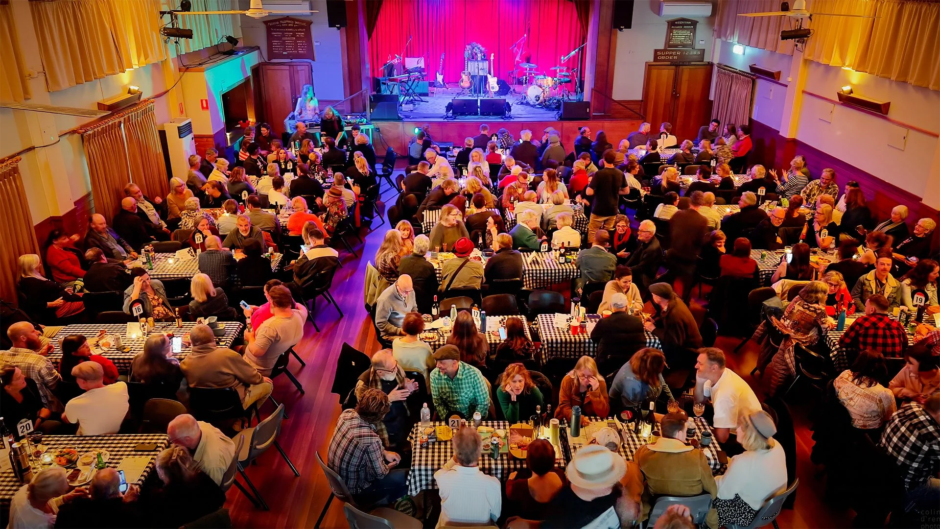 Lyrebird Arts - The Crowd