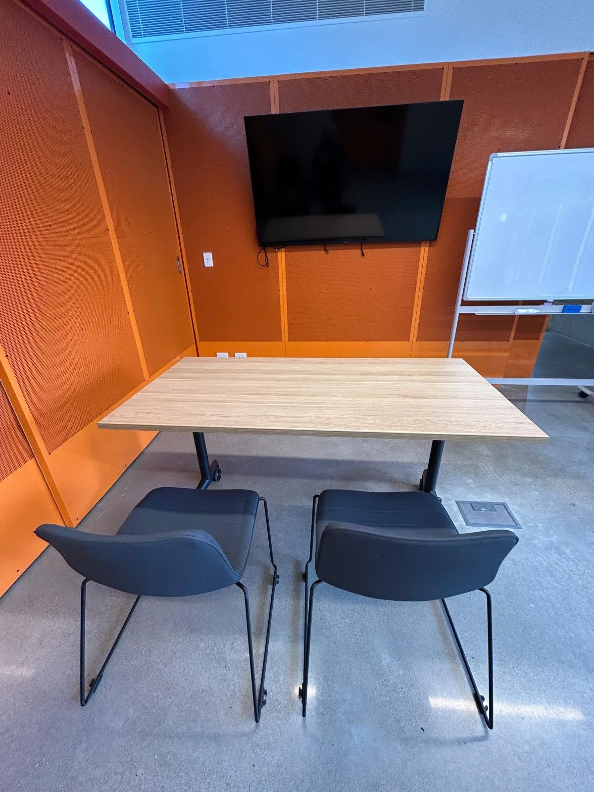 WhatsApp Image 2026-04-17 at 12.29.34 (4).jpeg