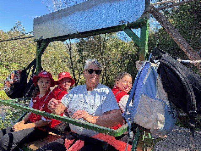 Grade_6_excursion09.jpg