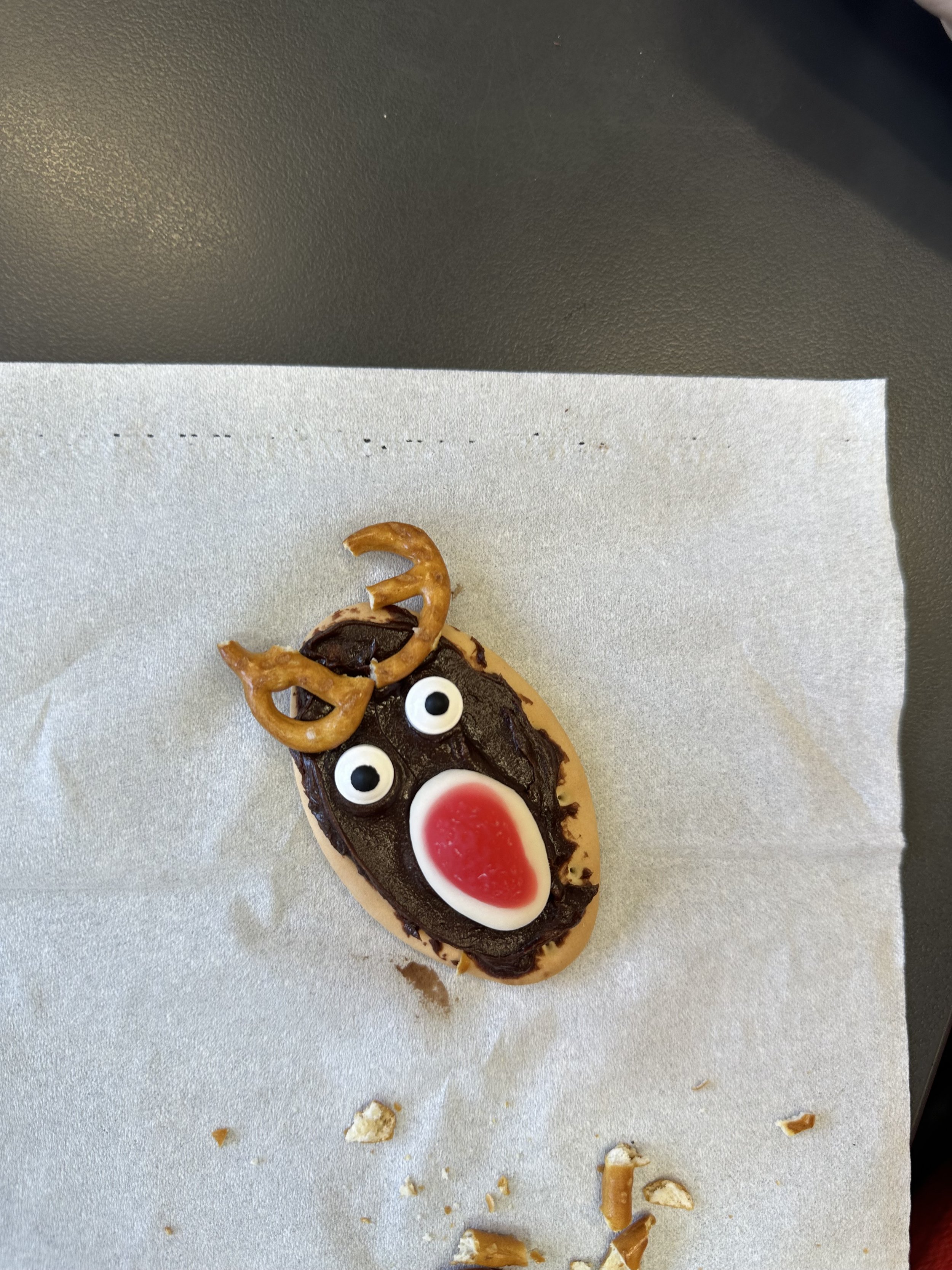 Reindeer_biscuits04.jpg