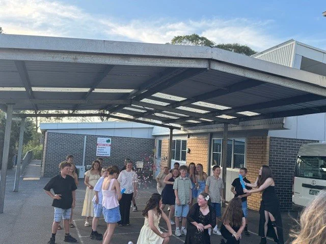 Grade6_graduation_dance08.jpg