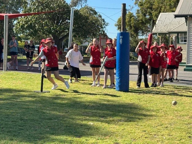 T-ball_game02.jpg