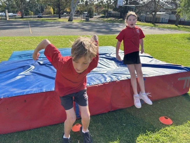 High_jump01.jpg