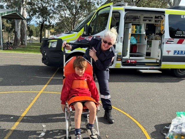 Ambulance_visit01.jpg