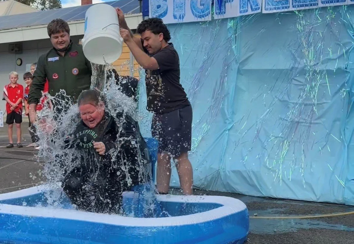 TheBigFreeze_Jackie03.jpg