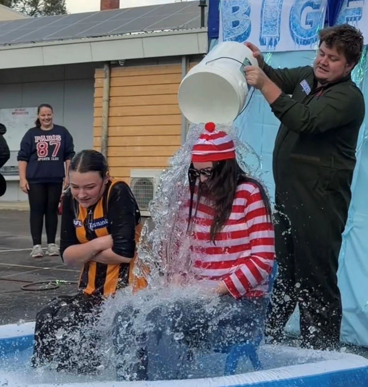 TheBigFreeze_EmmaEmily03.jpg