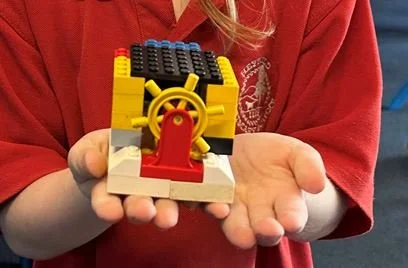 Wednesday_activities_lego02.JPG