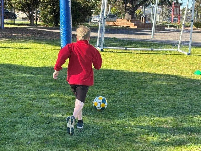 Soccer_ClinicWk8T3_01.jpg