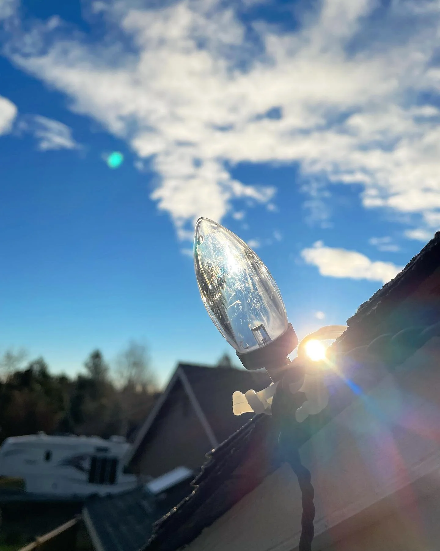 Up at first light ✨ #ChristmasLights #inBend time to get those lights up! 🎄 Get a quote now. Link in bio.