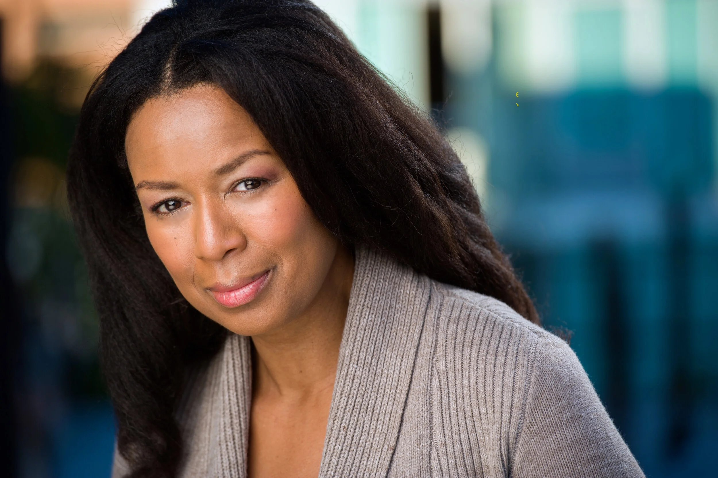 Thursday Farrar headshot A.jpeg