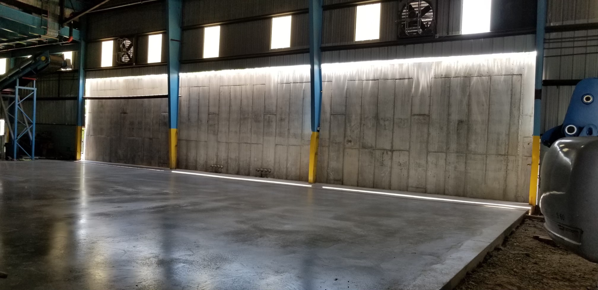 Warehouse Floors and Walls.png
