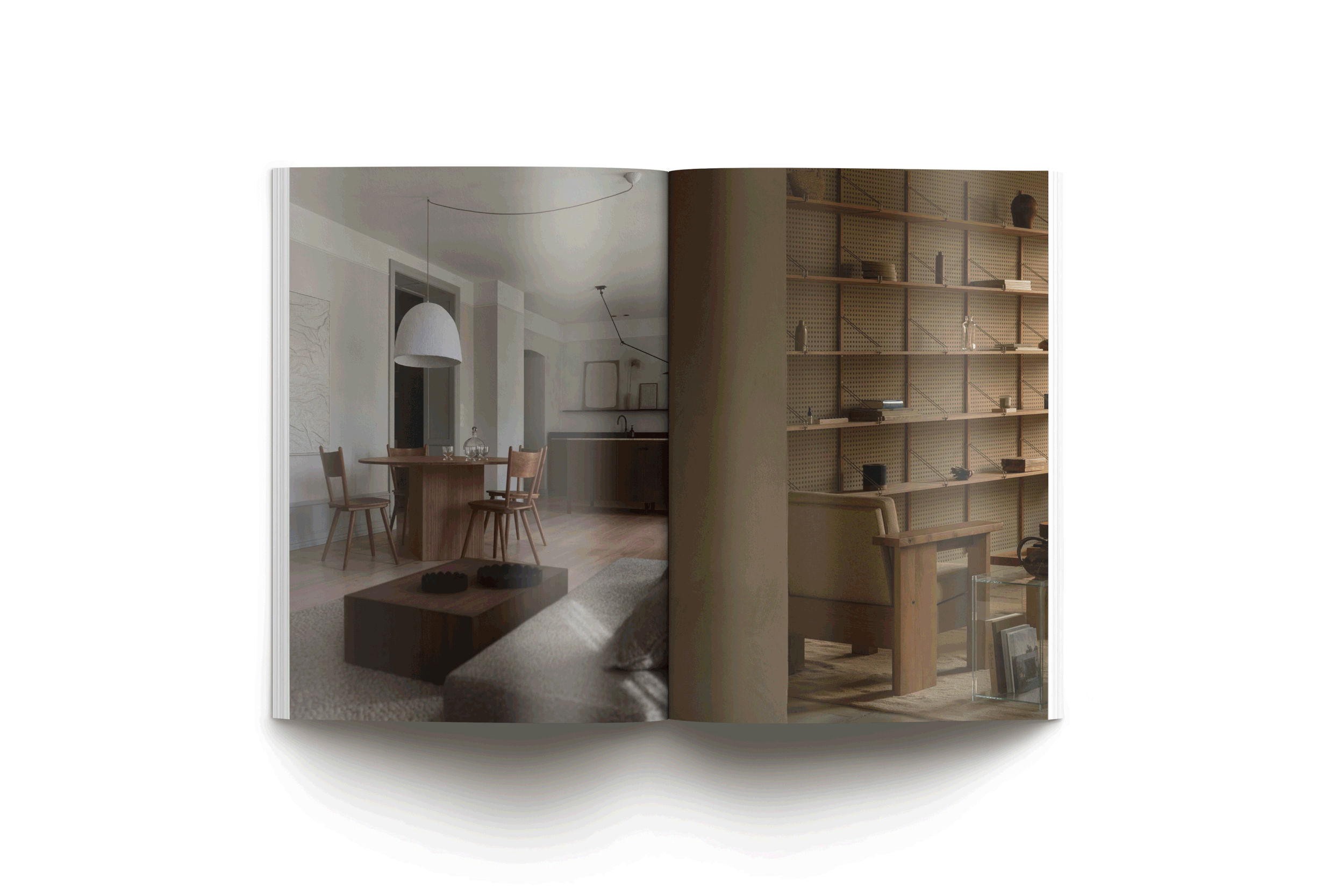 Una rivista aperta che mostra immagini di interni di case moderne con mobili in legno e decorazioni minimaliste.