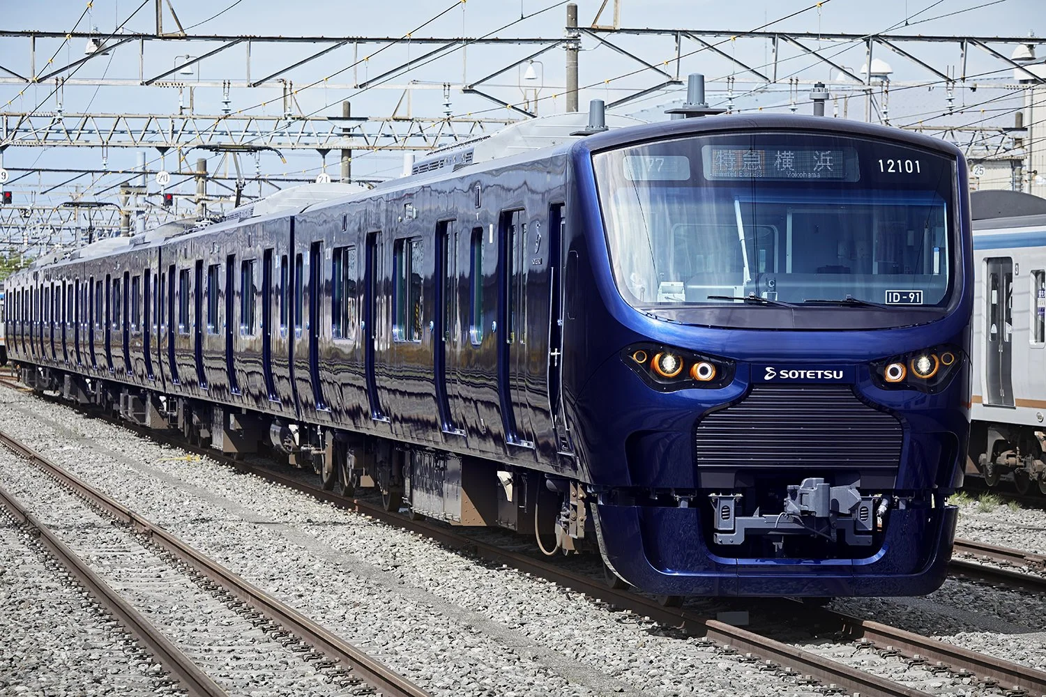 sotetsu_12000_kei_001.jpg