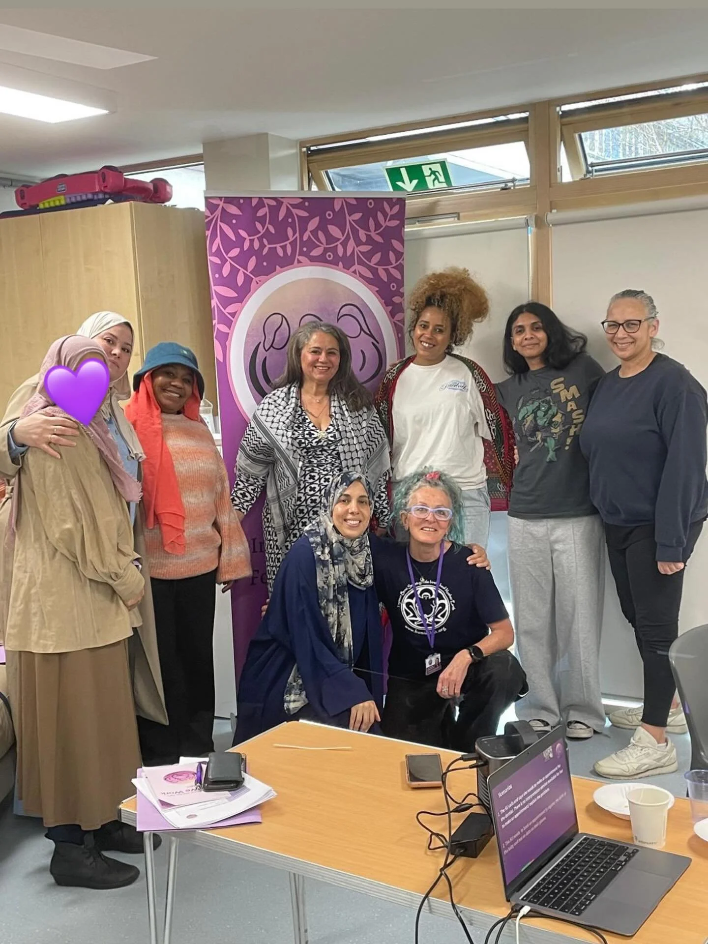 Earlier this week @globaldoula and I delivered training for some of our beautiful @neighbourhood.doulas interepreters 💜💜

They play such a pivotal role in supporting our service users where who require interpretation support. These amazing interpre
