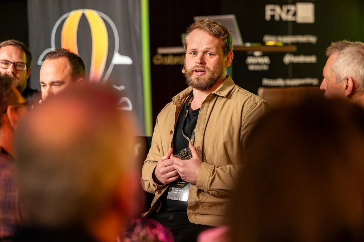 20241003_RDP_Langcat Home Game_169-CR3.jpg