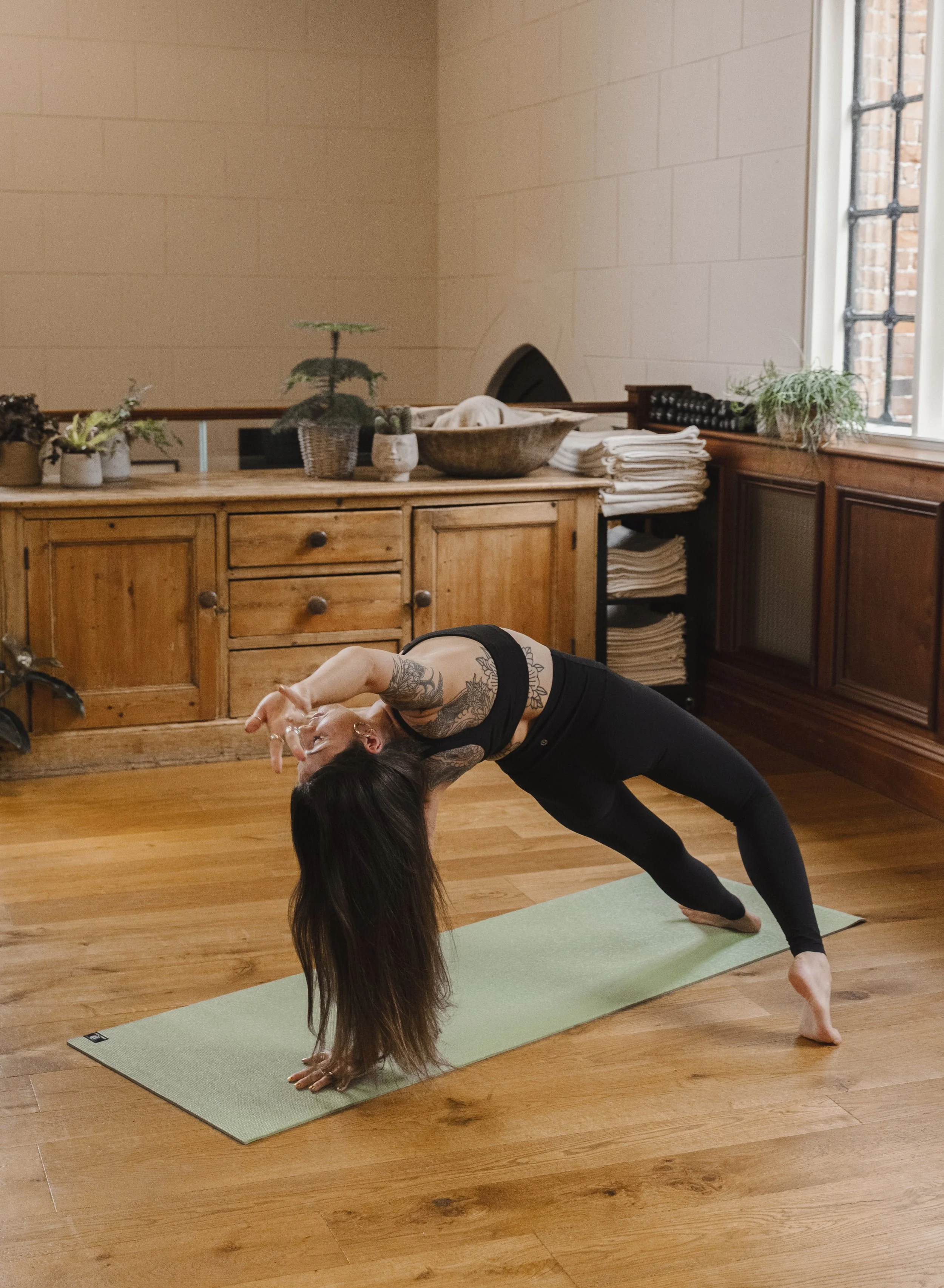 Sunday Yoga Club: The Magic of Backbends Workshop