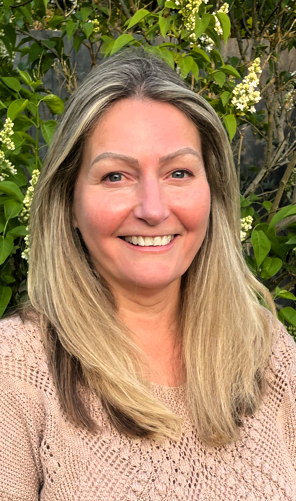 Elaine Mindful Path Hypnotherapy