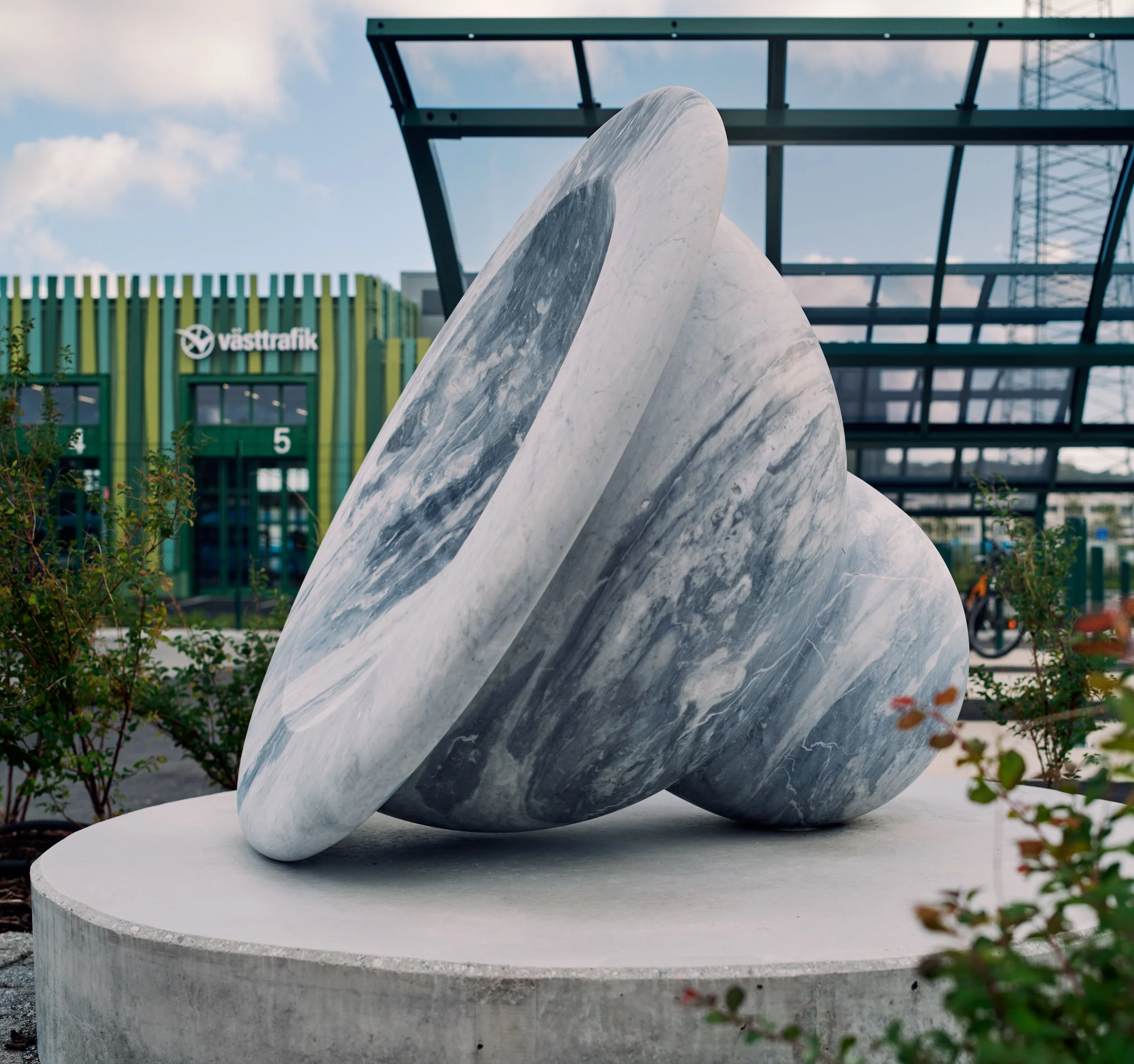 JÑrnbrott BussdepÜ 03.jpg