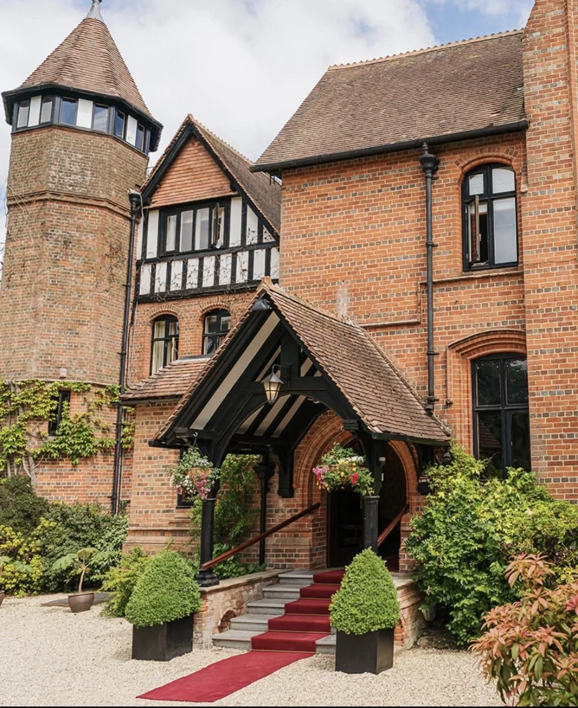 Adult chocolate advent calendar workshop with festive afternoon tea at a beautiful New Forest venue