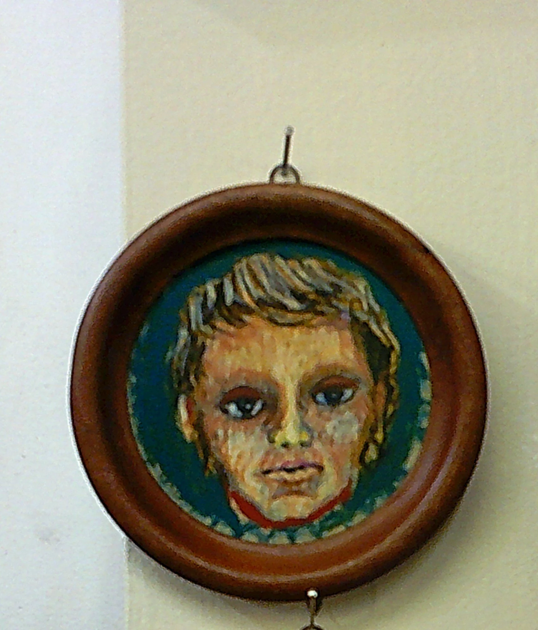 no title, pastel, 4 " in diameter, 2026