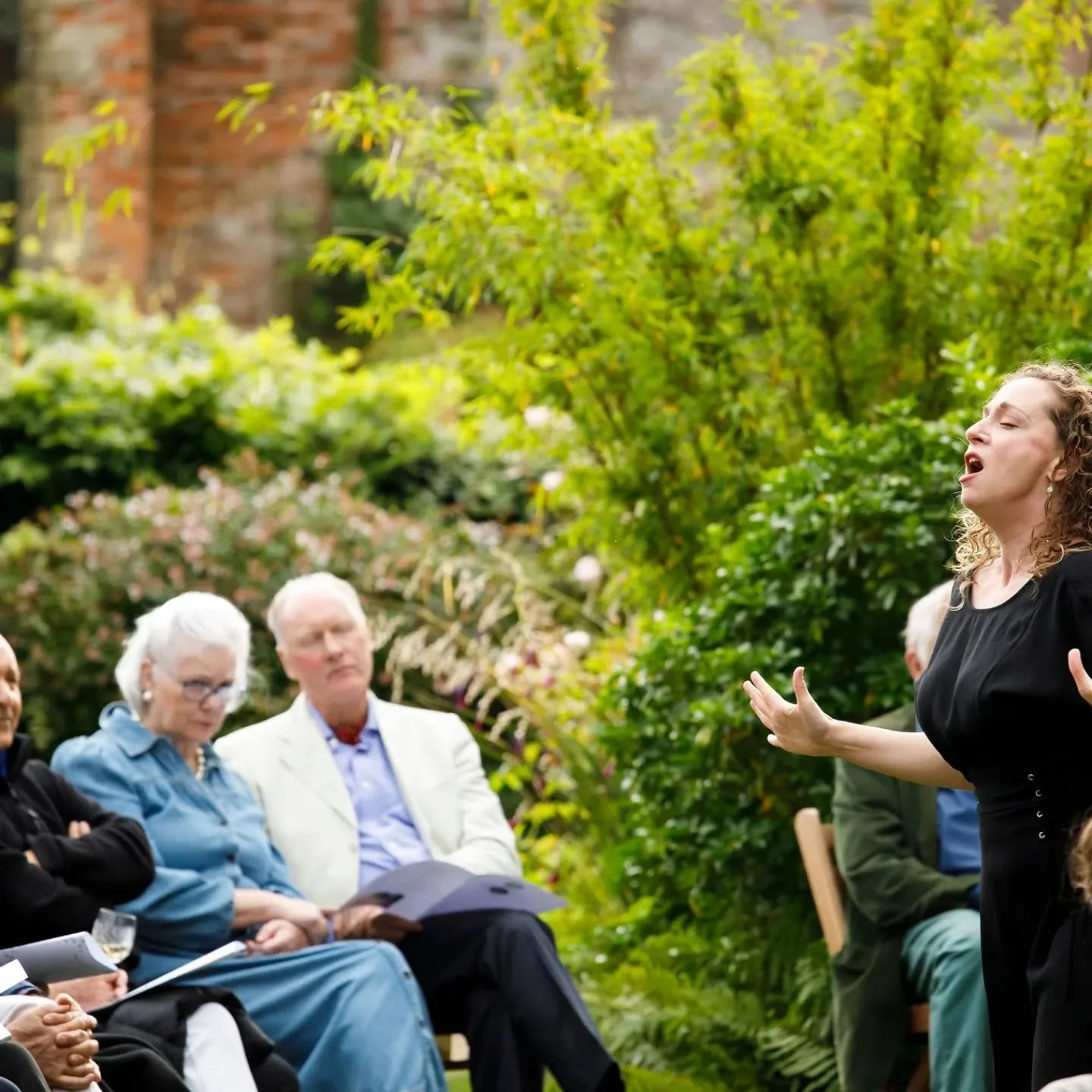 Opera returns to Falconhurst this Summer

On Friday 10th July, we will welcome back Wild Arts to the Falconhurst gardens

This year, we will hear one of the greats, The Marriage of Figaro; Mozart's comic opera of intrifue, secret lovers and clever di