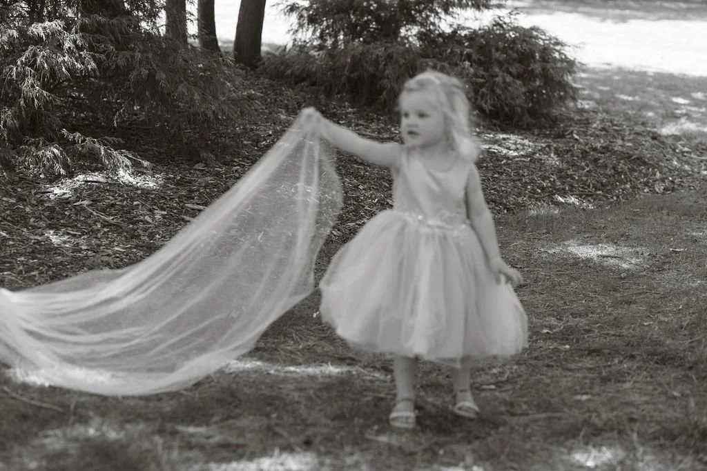 jakeandnicolehamiltonontarioweddingartgallery (237).jpg