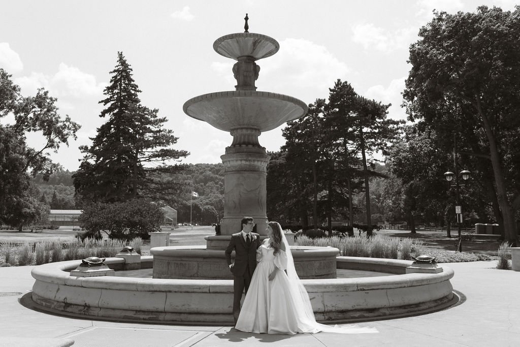 jakeandnicoleweddingartgalleryofhamilton (30).jpg