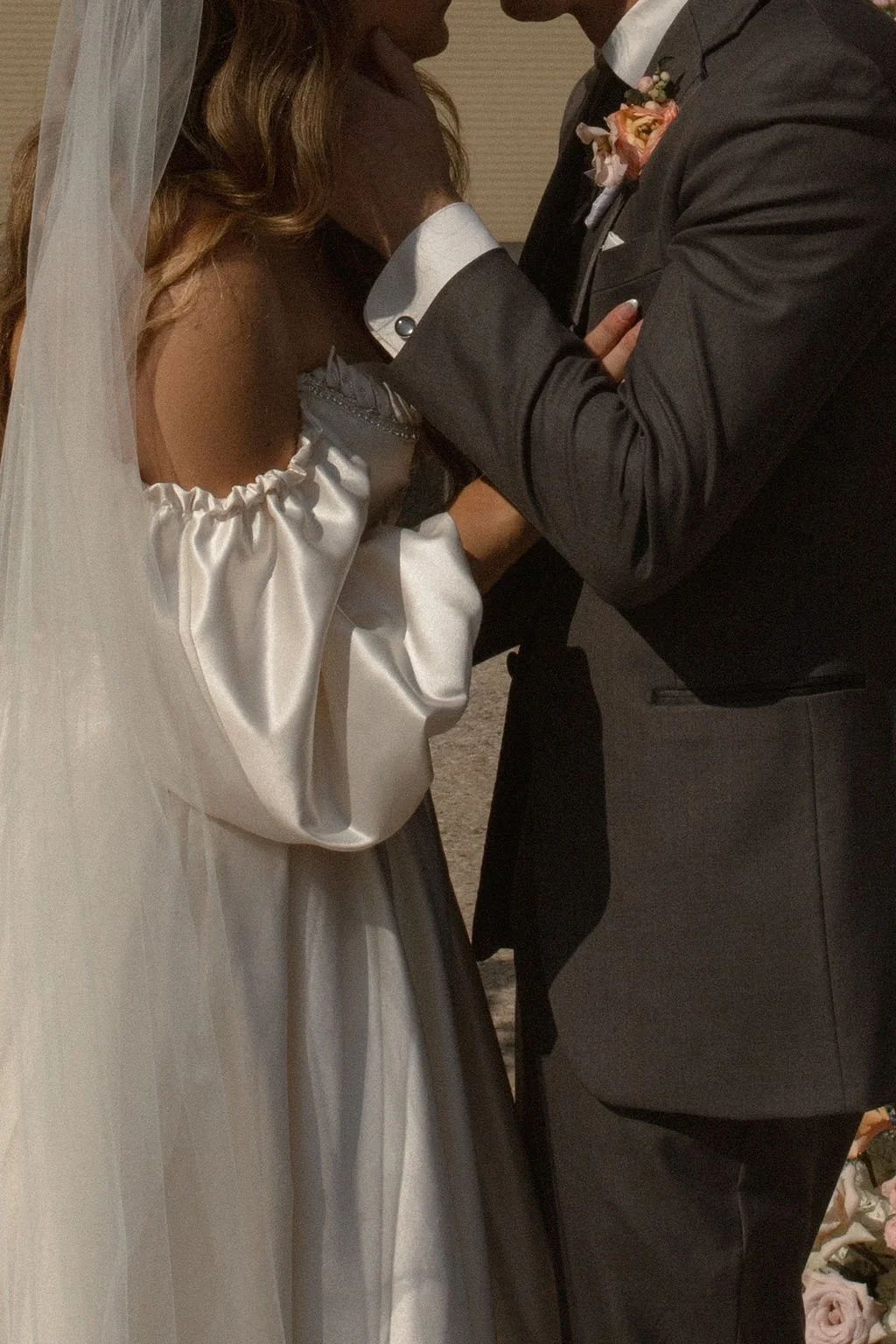 jakeandnicoleweddingartgalleryofhamilton (69).jpg