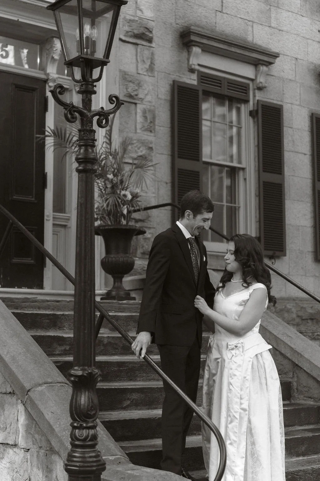 benandjesshamiltonweddingemilywatersphotography (12).jpg