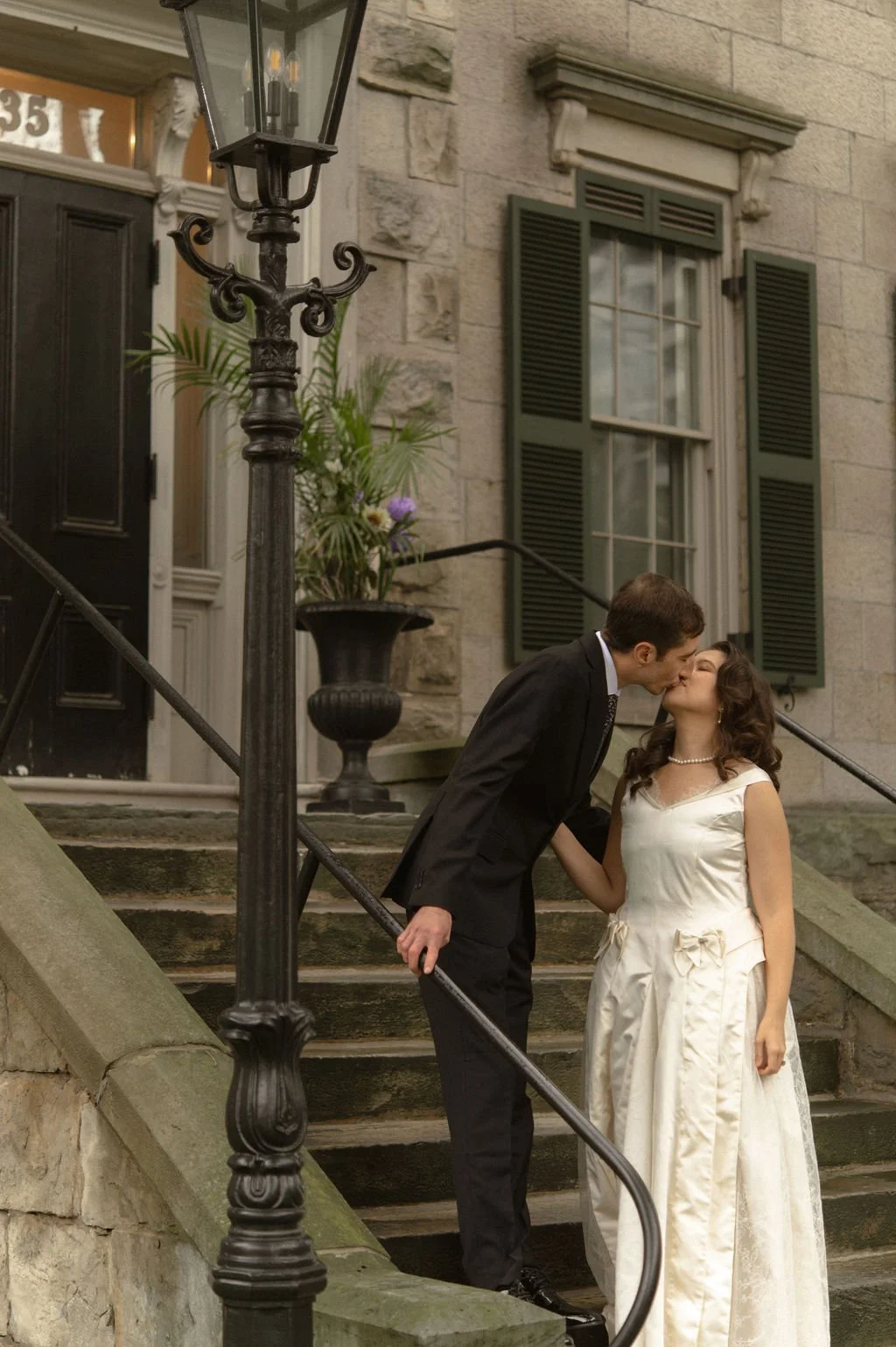 benandjesshamiltonweddingemilywatersphotography (13).jpg