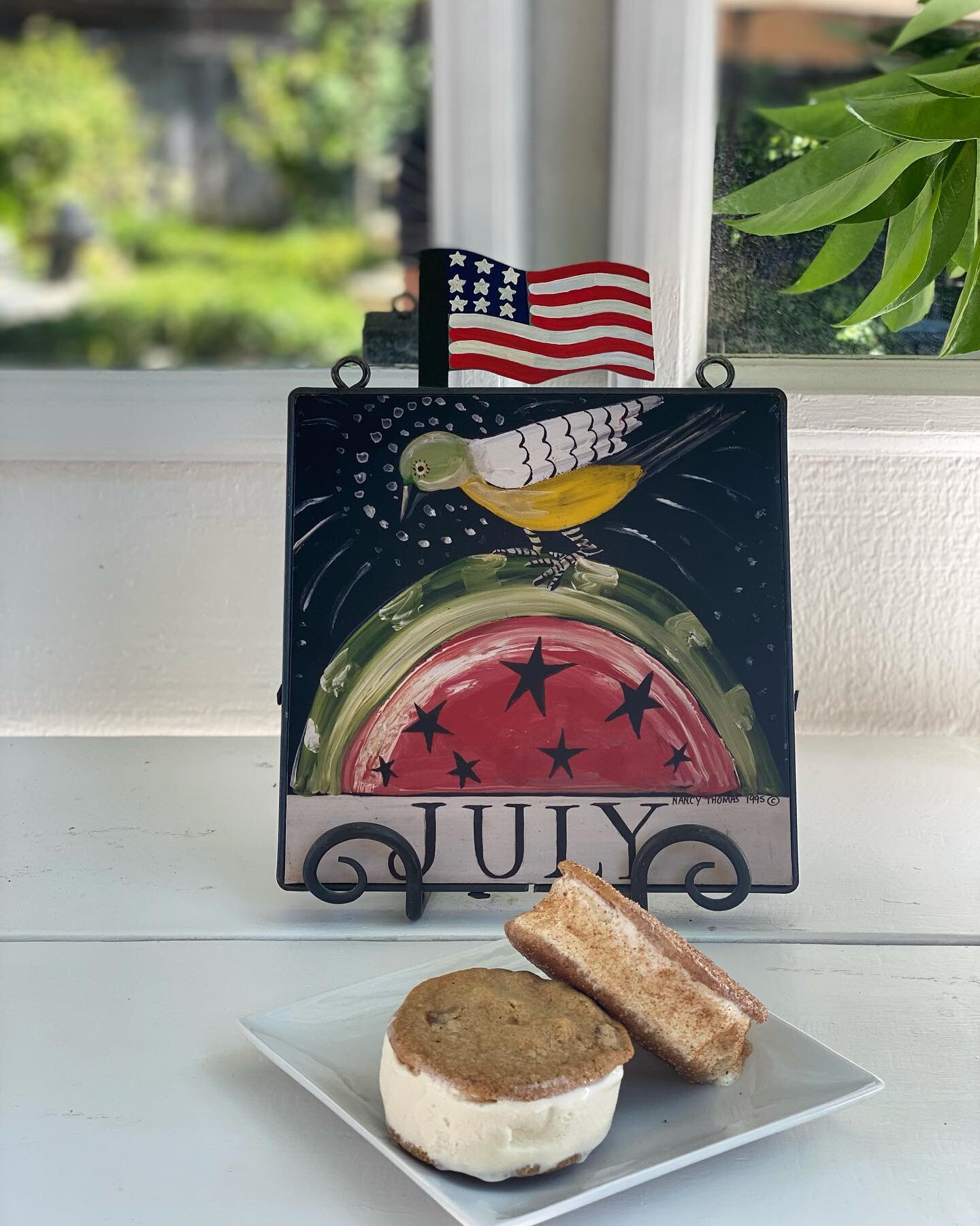 Happy July! I scream you scream we all scream for ice cream&hellip;sandwiches, that is! Use Lori&rsquo;s Legendary cookies to make the most incredible ice cream sandwiches! What&rsquo;s your favorite combination? // Tagged some of our favorite ice cr