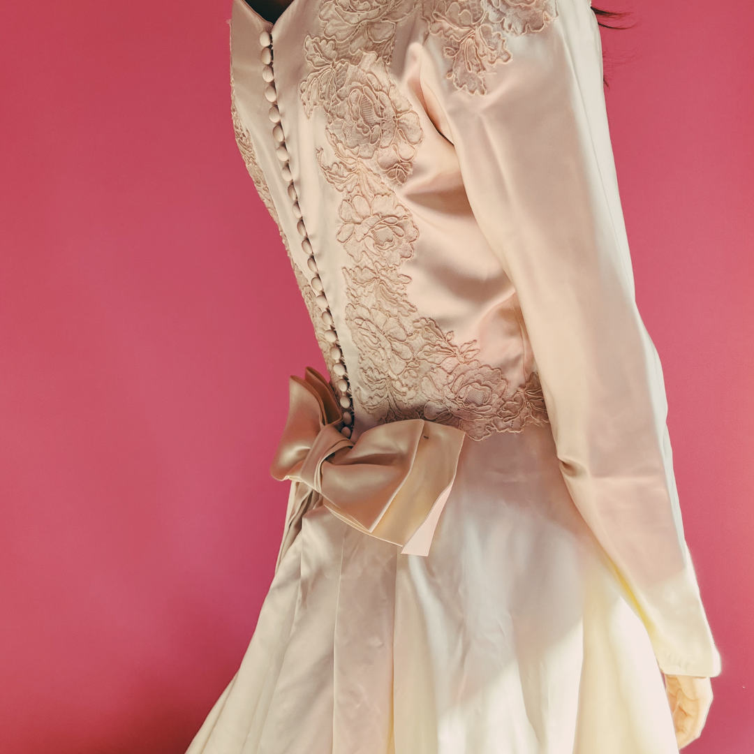 1950s vintage wedding gown