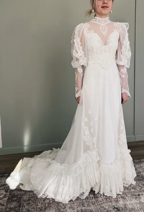 A Bold Extravagance: 1980s Bridal Gowns I Maybelle NYC