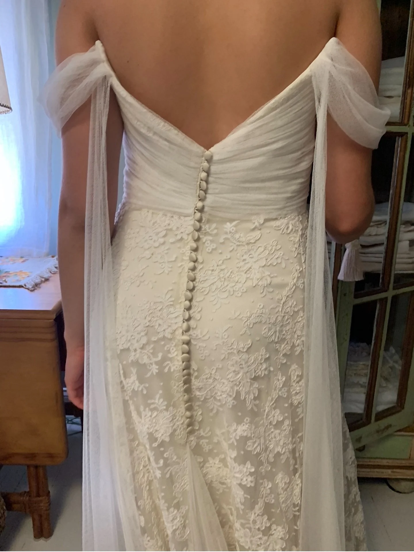 ✨A favorite from the archive.✨

#reimagined #vintageweddingdress #modernvintagebride #maybellecollection