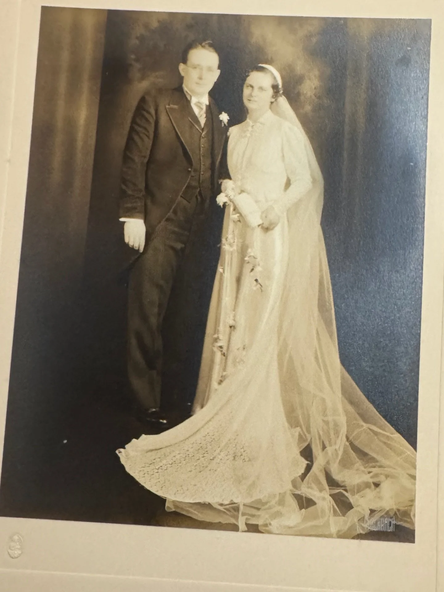 The story behind this gown 🤍

One day @maddie_bensonnn came in carrying her great-grandmother's wedding dress and the lace jacket she wore with it, the originals from her 1930s wedding. I was stunned. It's one of the most beautiful 1930s dresses I'v