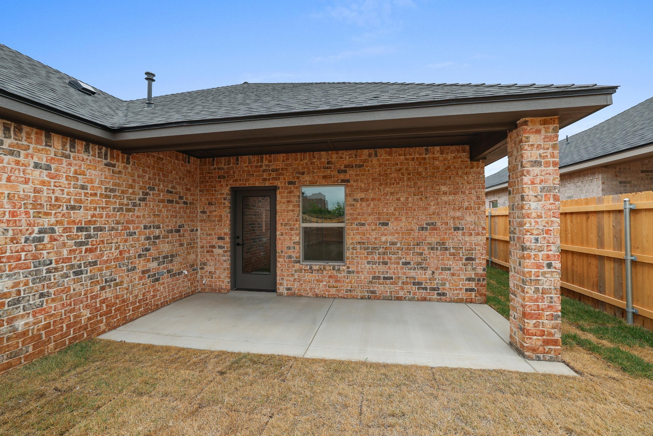 31-Back Patio.jpg