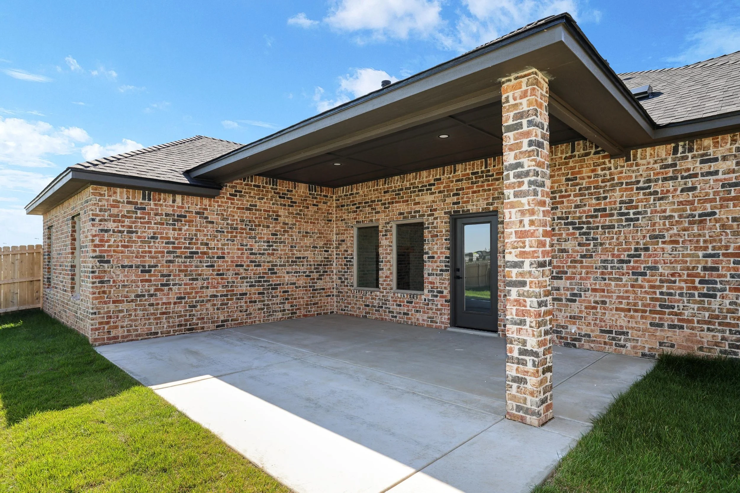 27-Back Patio.jpg