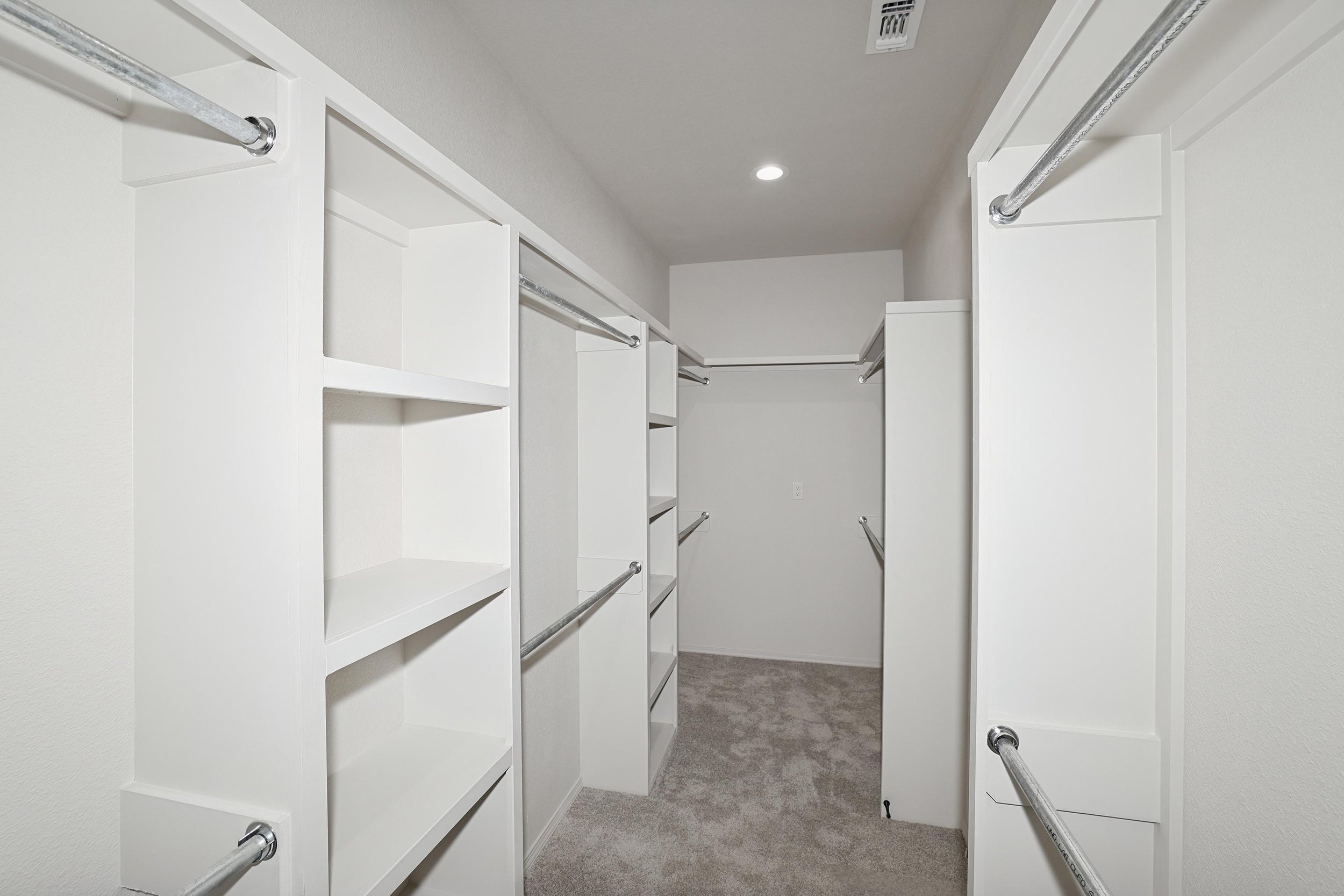 18-Primary Closet.jpg