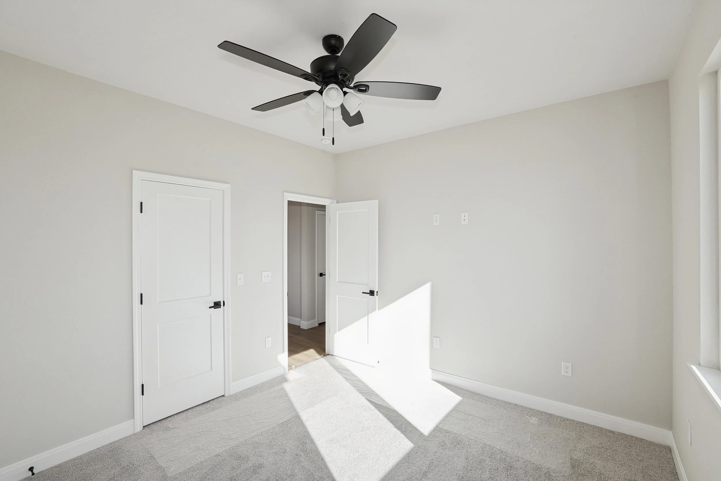24-3rd Bedroom.jpg