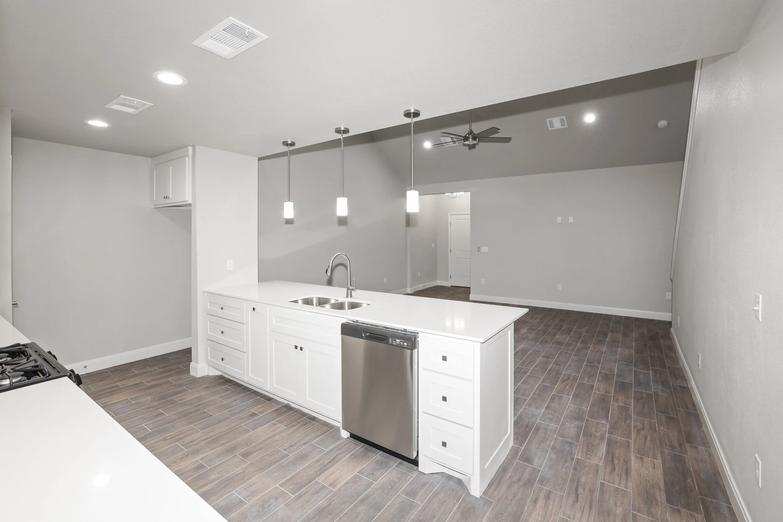 10-Kitchen facing Living.jpg