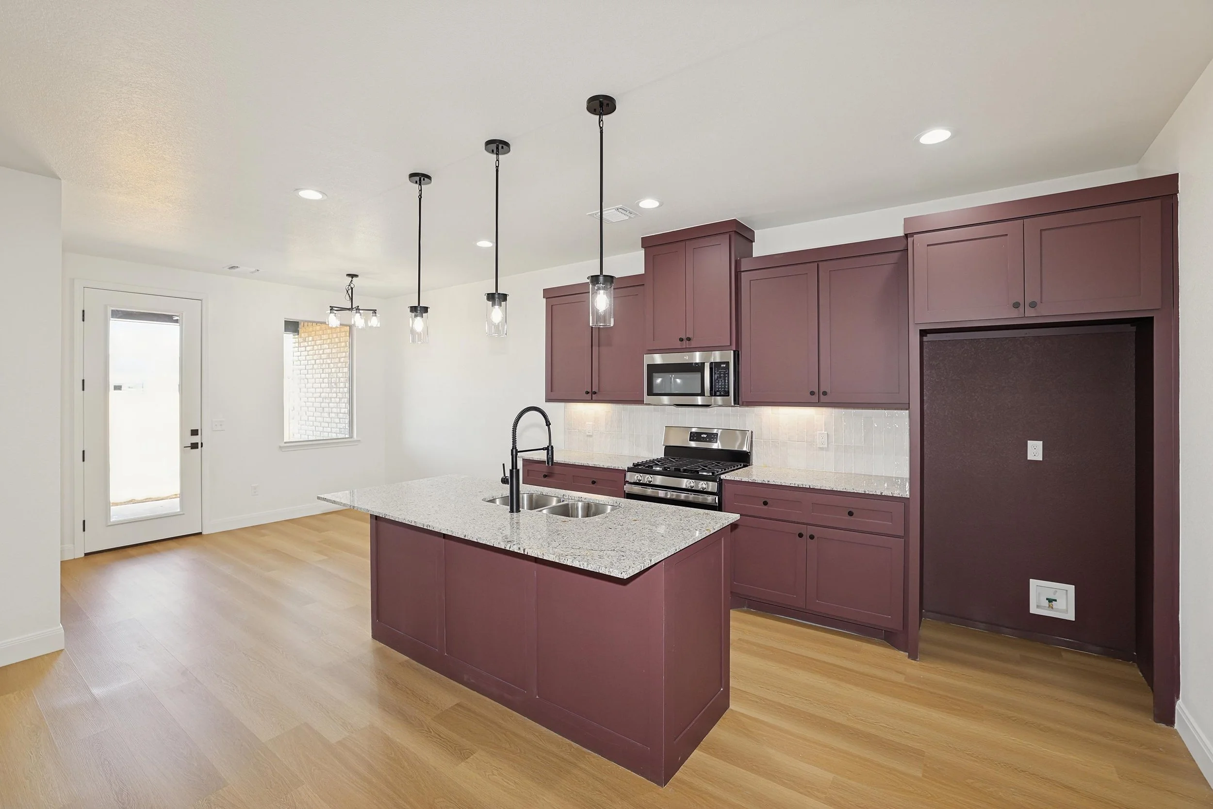 6-Kitchen & Dining.jpg