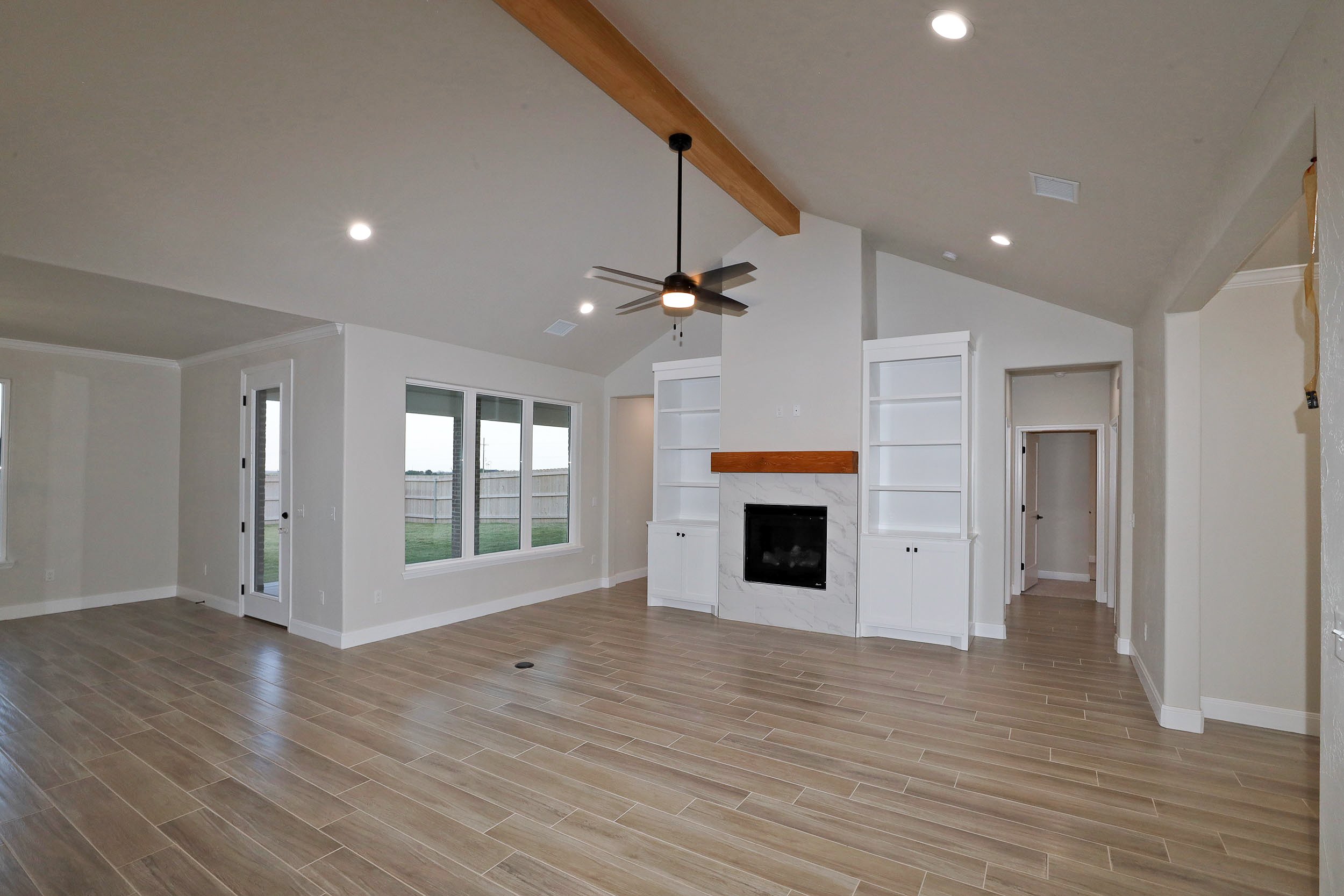 Living Area4.jpg