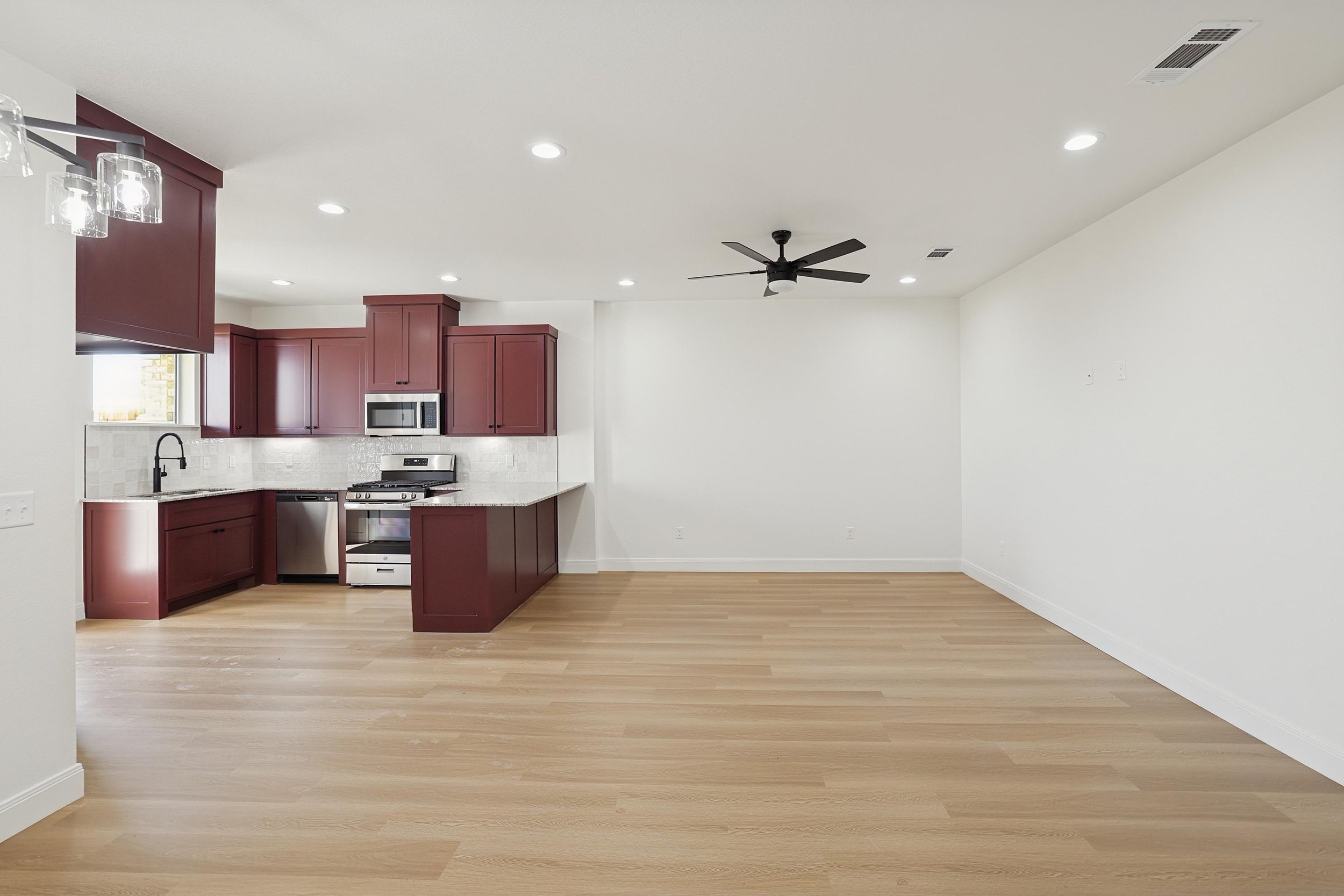 4-Open Floorplan.jpg