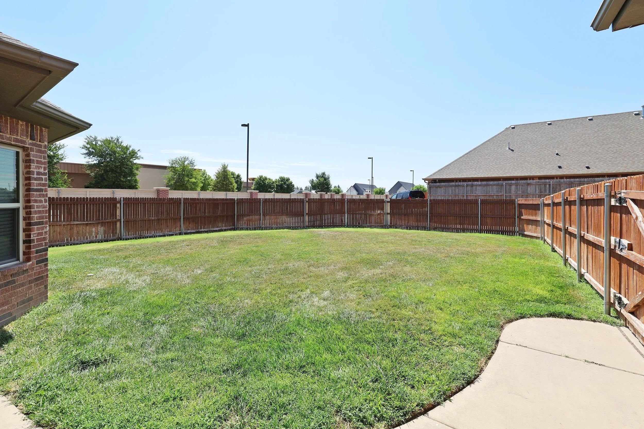 56-Backyard.jpg