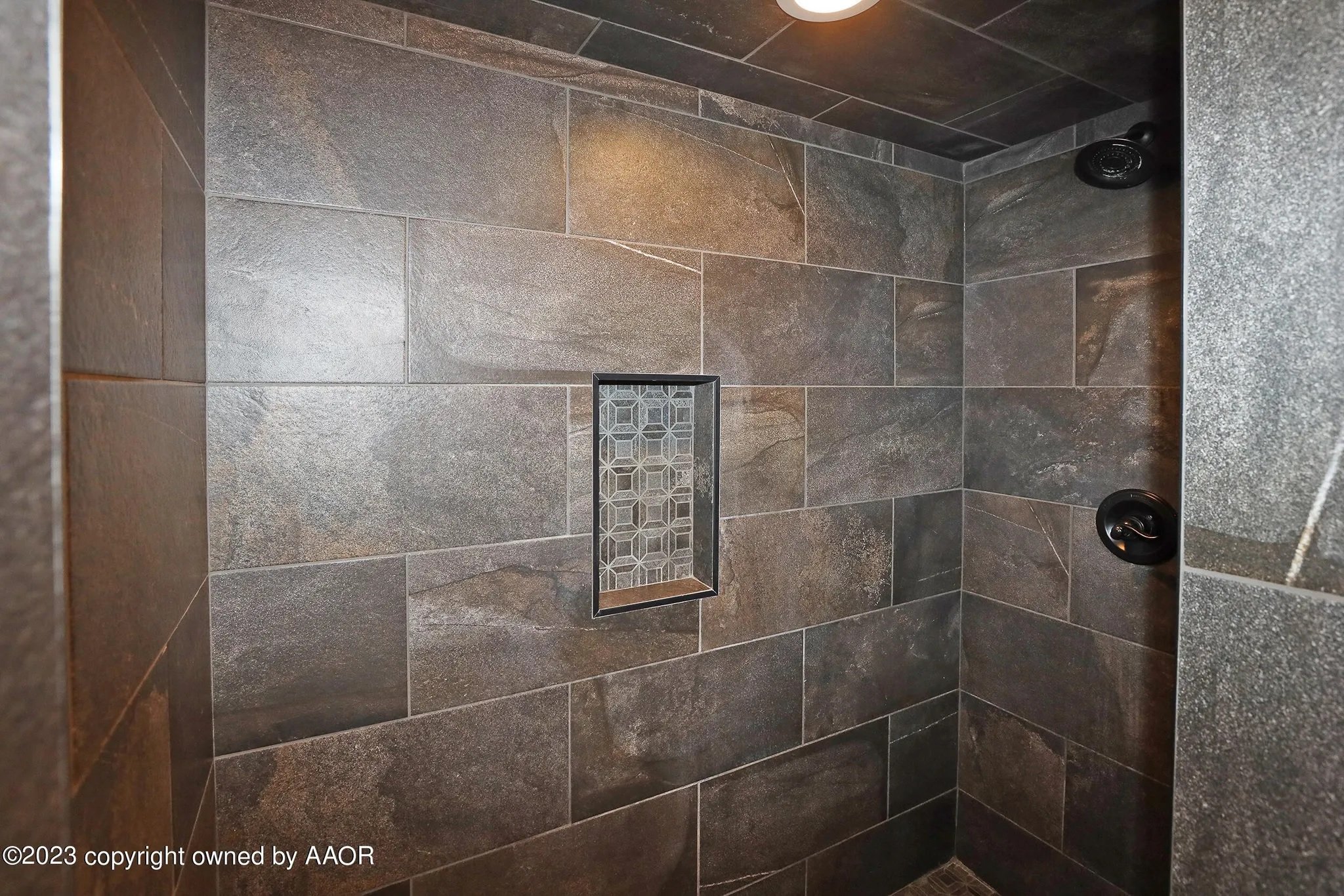 Master Shower.jpg