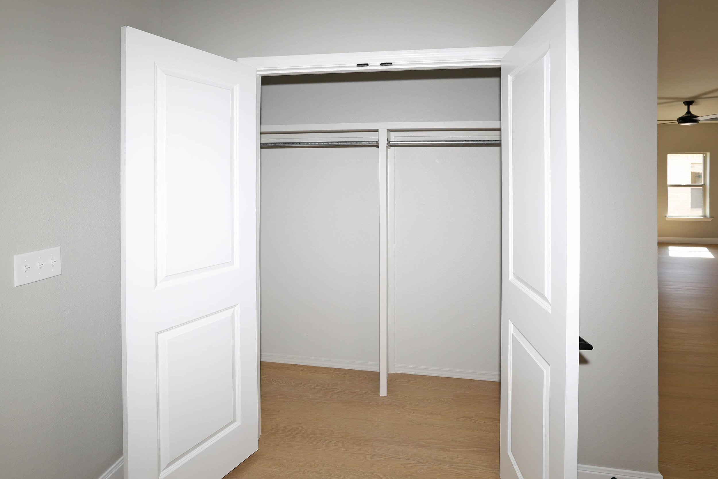 4-Entry Coat Closet.jpg