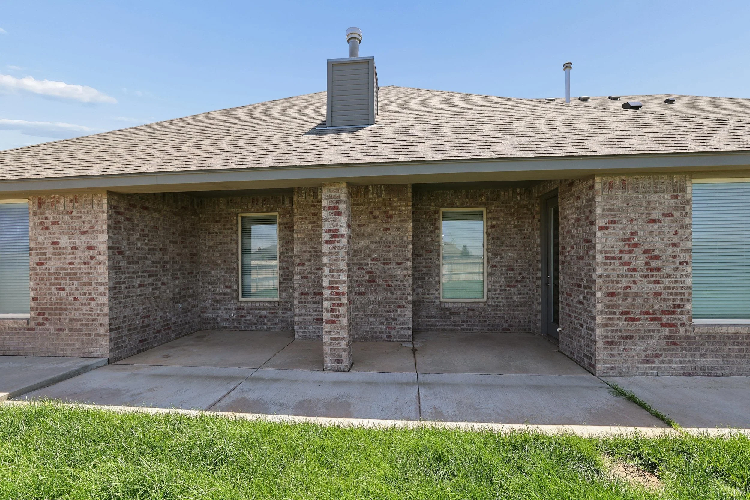 38-Back Patio.jpg