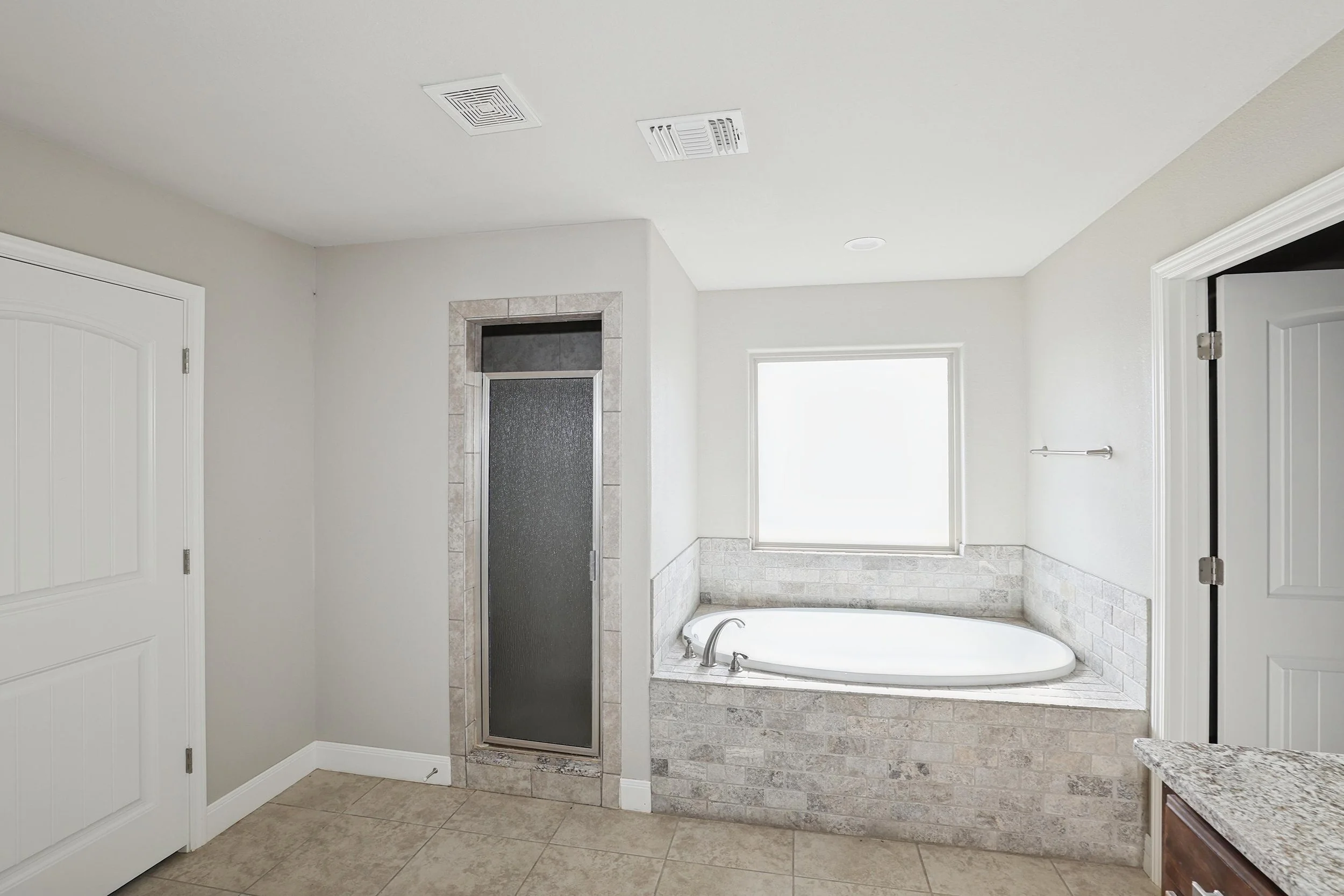 17-Primary Bath.jpg