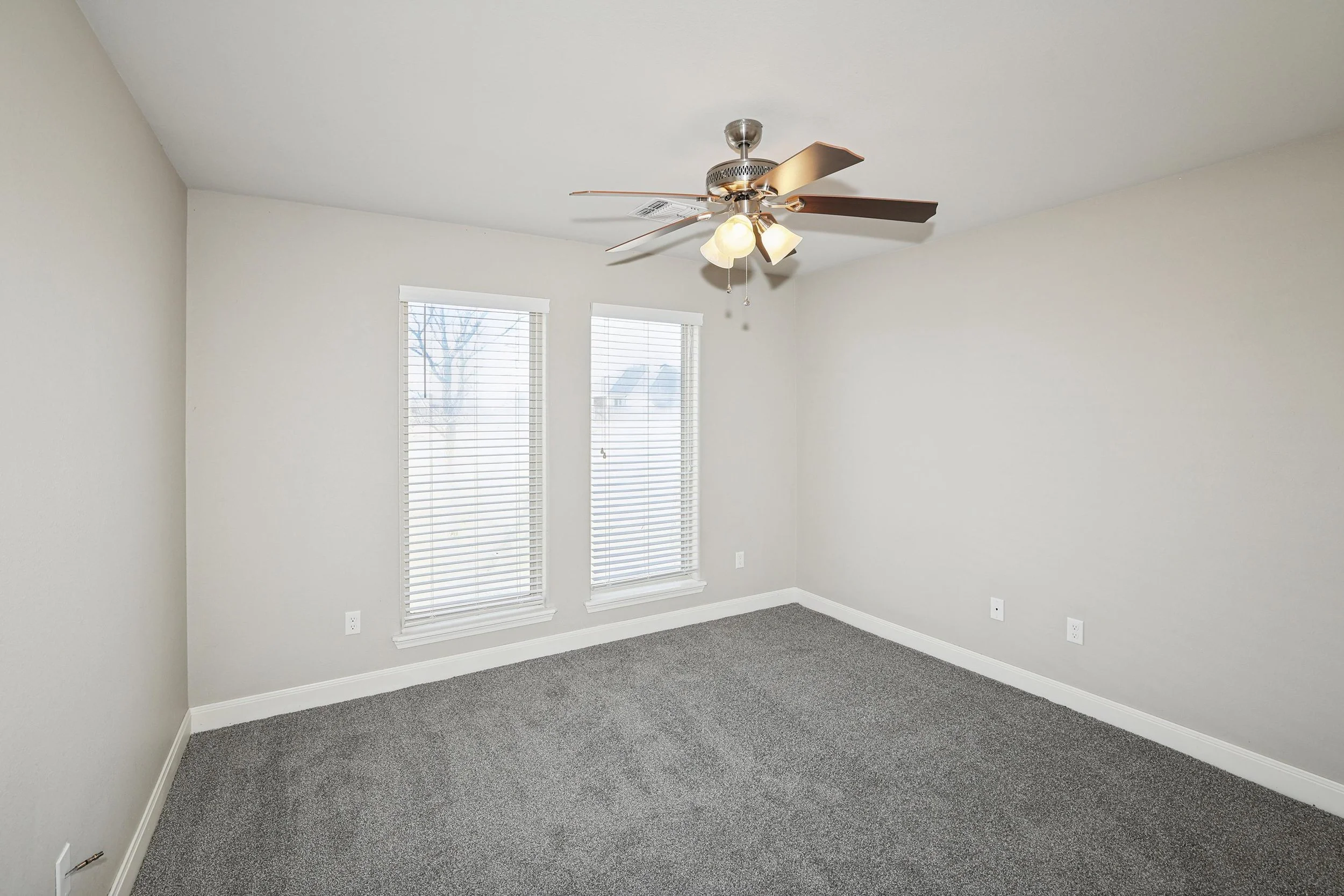 24-3rd Bedroom.jpg