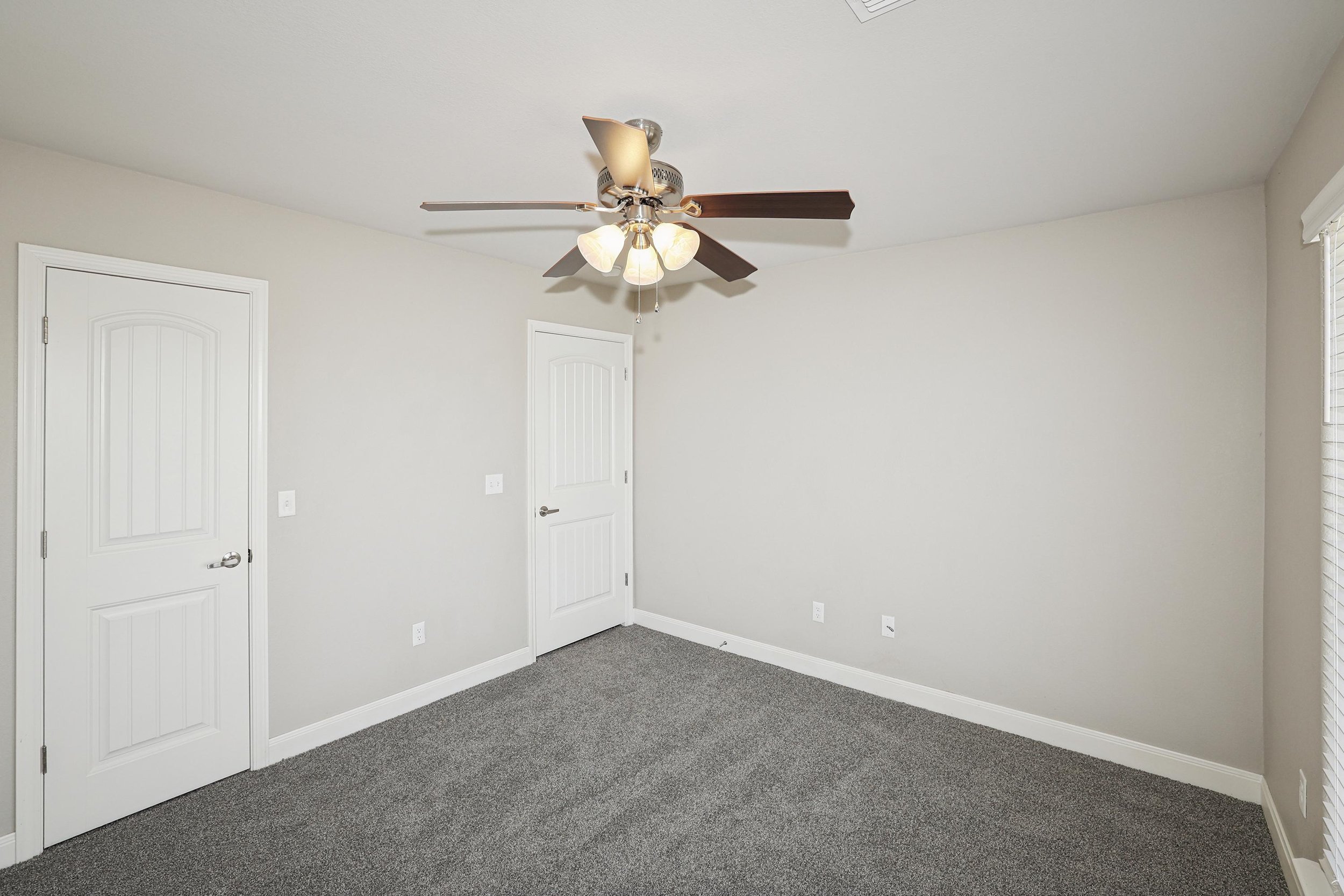 25-3rd Bedroom.jpg